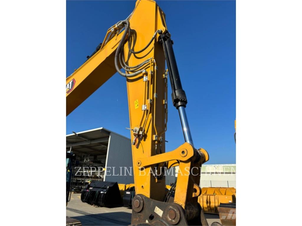 CAT 330-07 Bagri goseničarji
