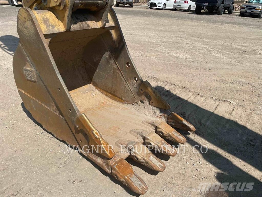 CAT 330-07 Pásové rýpadlá