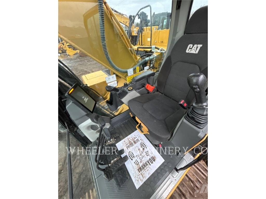 CAT 330 CF Excavatoare pe șenile