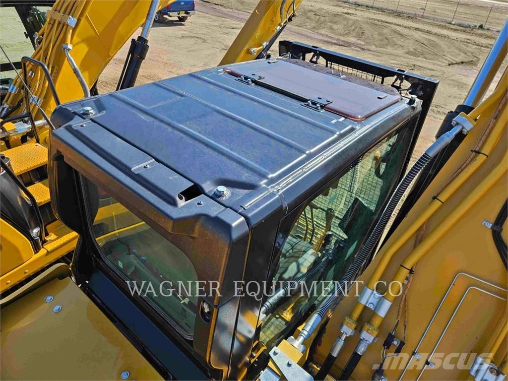 CAT 33007 حفارات زحافة