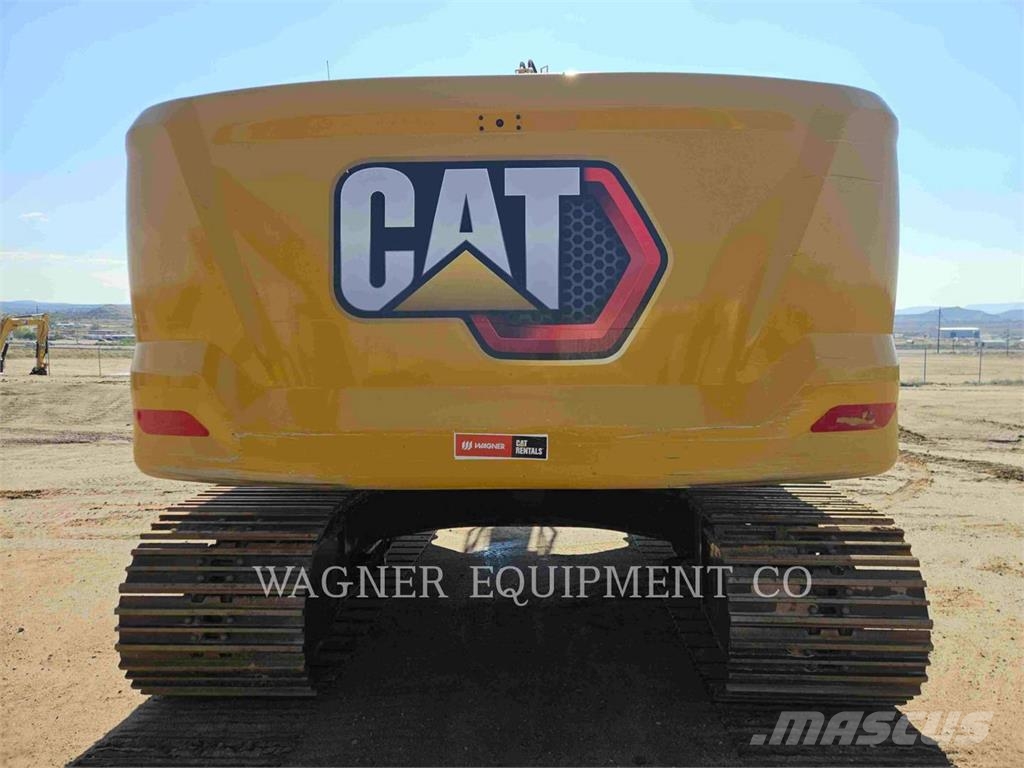 CAT 33007 حفارات زحافة