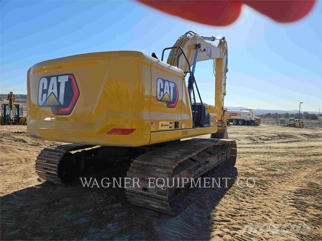 CAT 33007 Raupenbagger