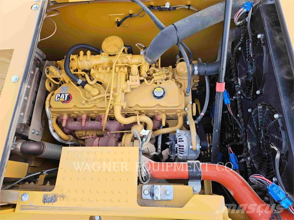 CAT 33007 Lánctalpas kotrók