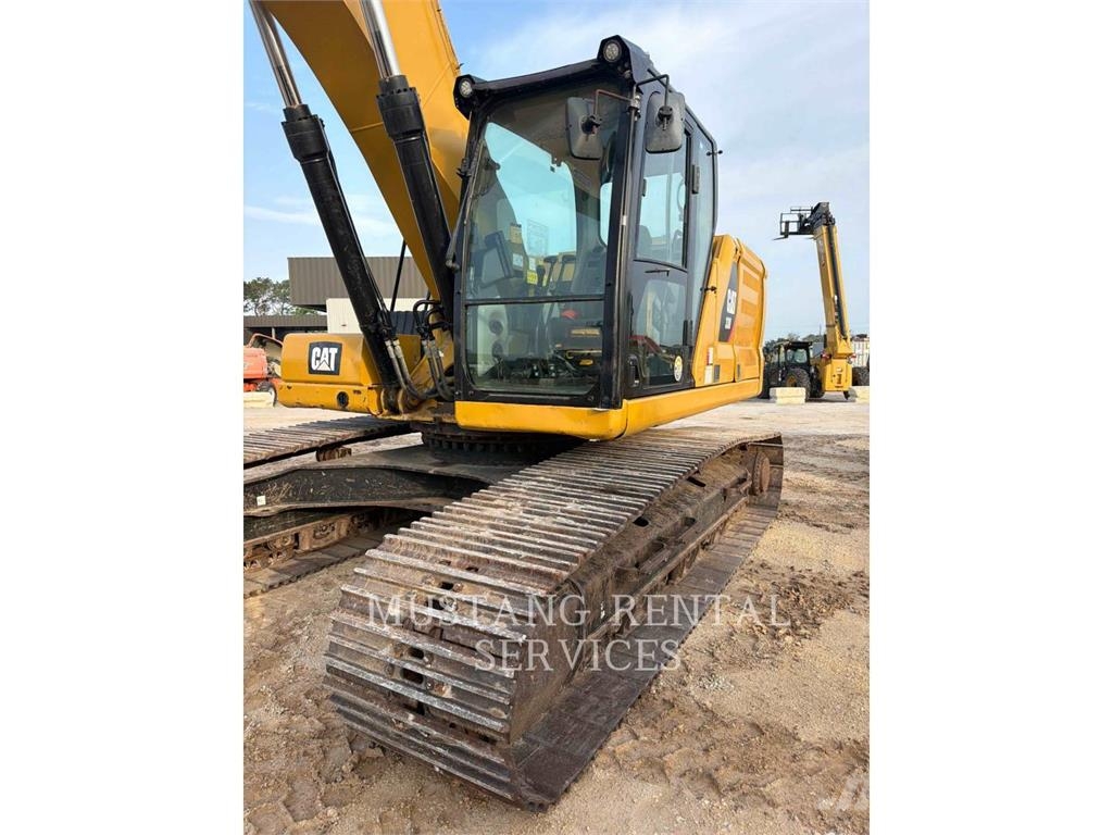 CAT 33007 Excavatoare pe șenile