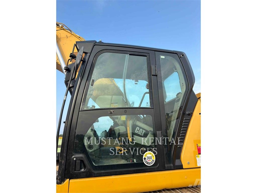 CAT 33007 Excavatoare pe șenile