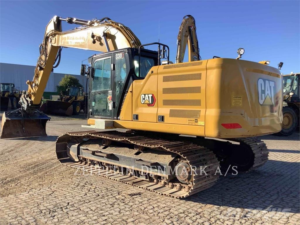 CAT 33007 Gravemaskiner på larvebånd