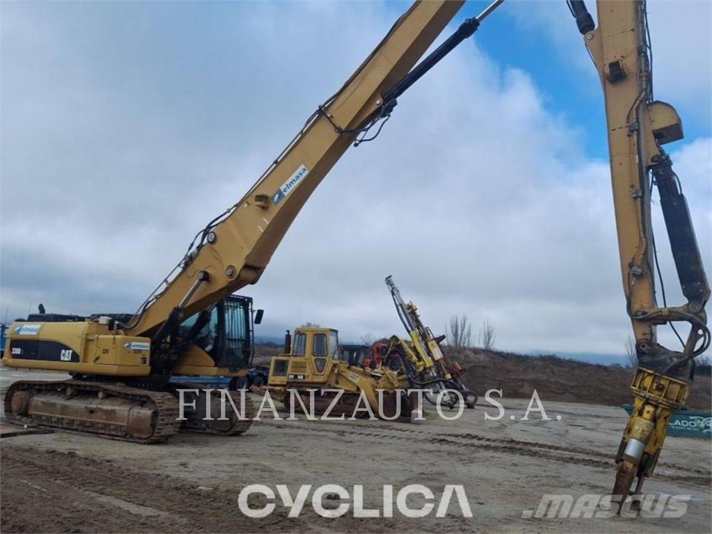 CAT 330DL Pásové rýpadlá