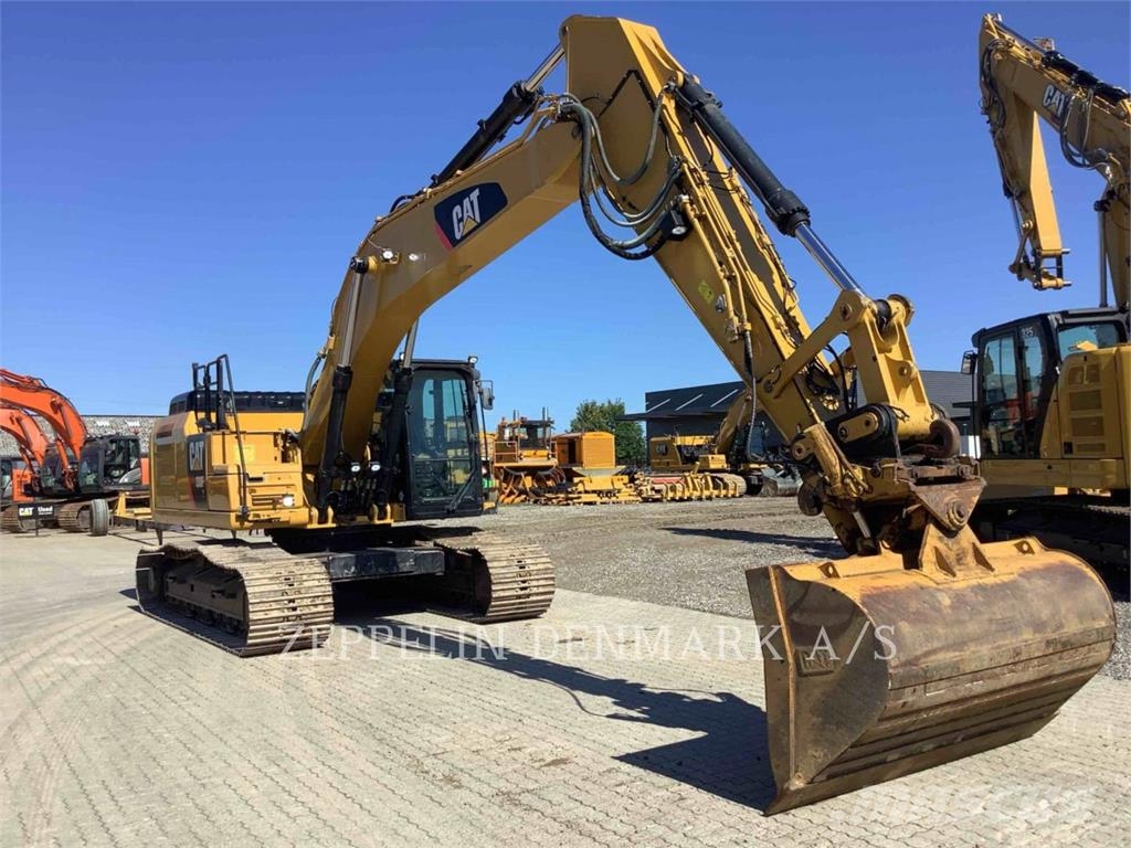 CAT 330FL Rupsgraafmachines