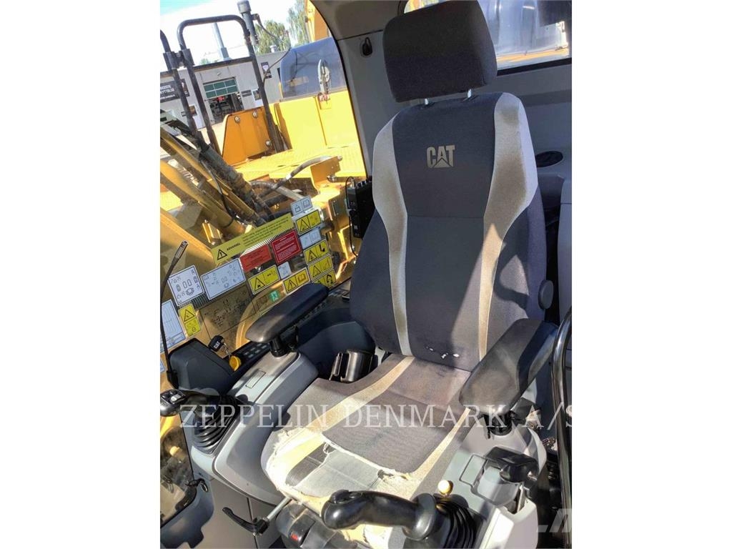 CAT 330FL Rupsgraafmachines