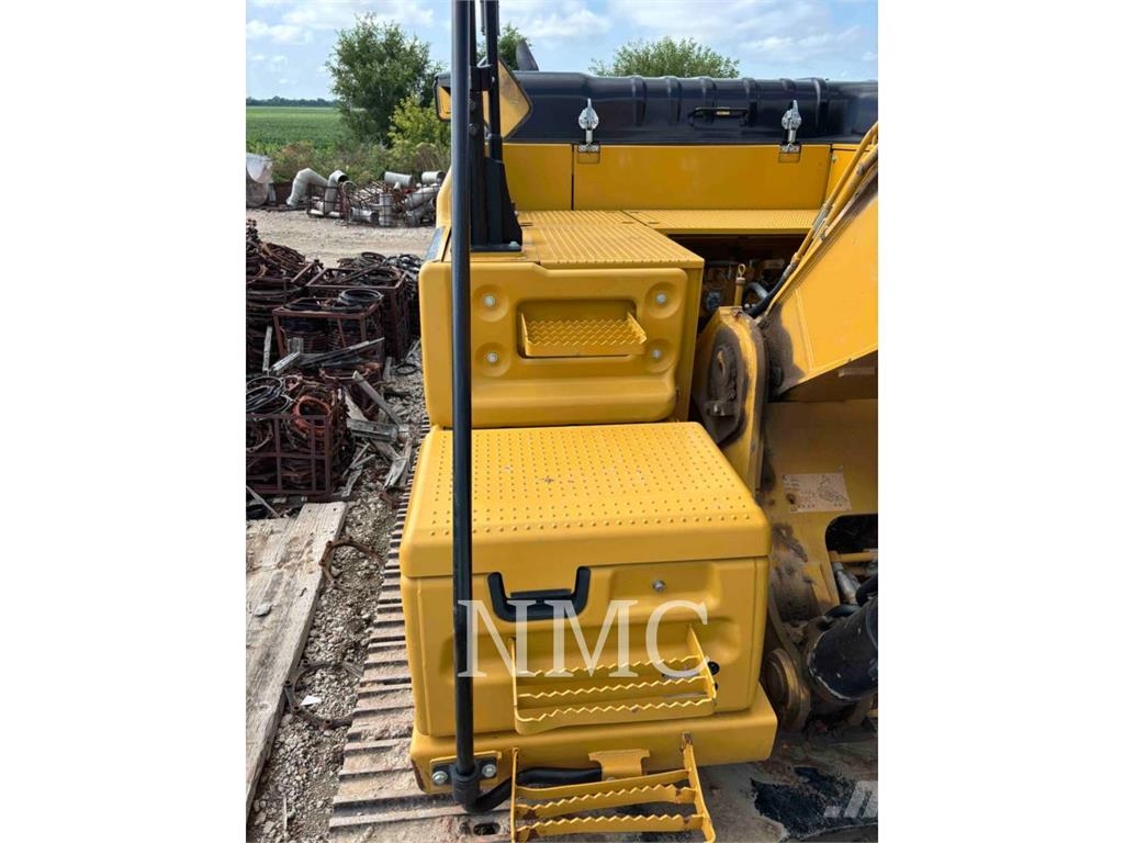 CAT 330FL Excavatoare pe șenile