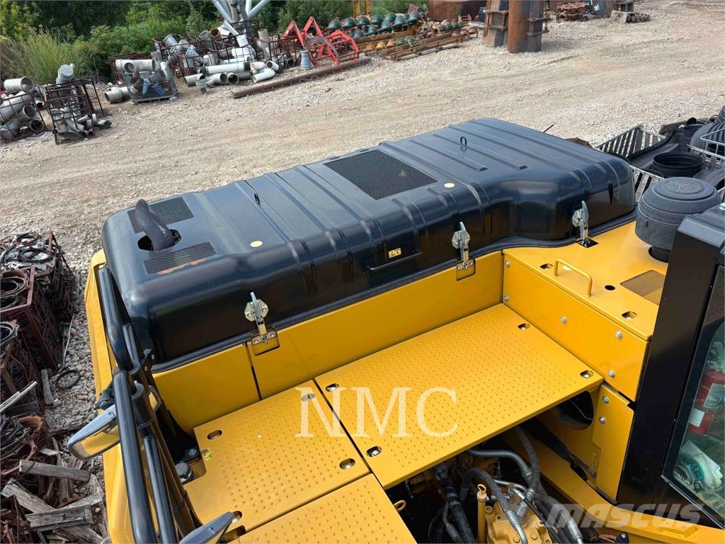 CAT 330FL Excavatoare pe șenile