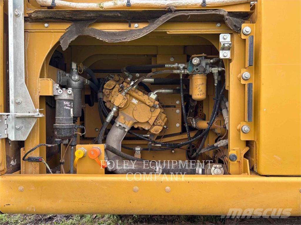 CAT 330FL Bagri goseničarji