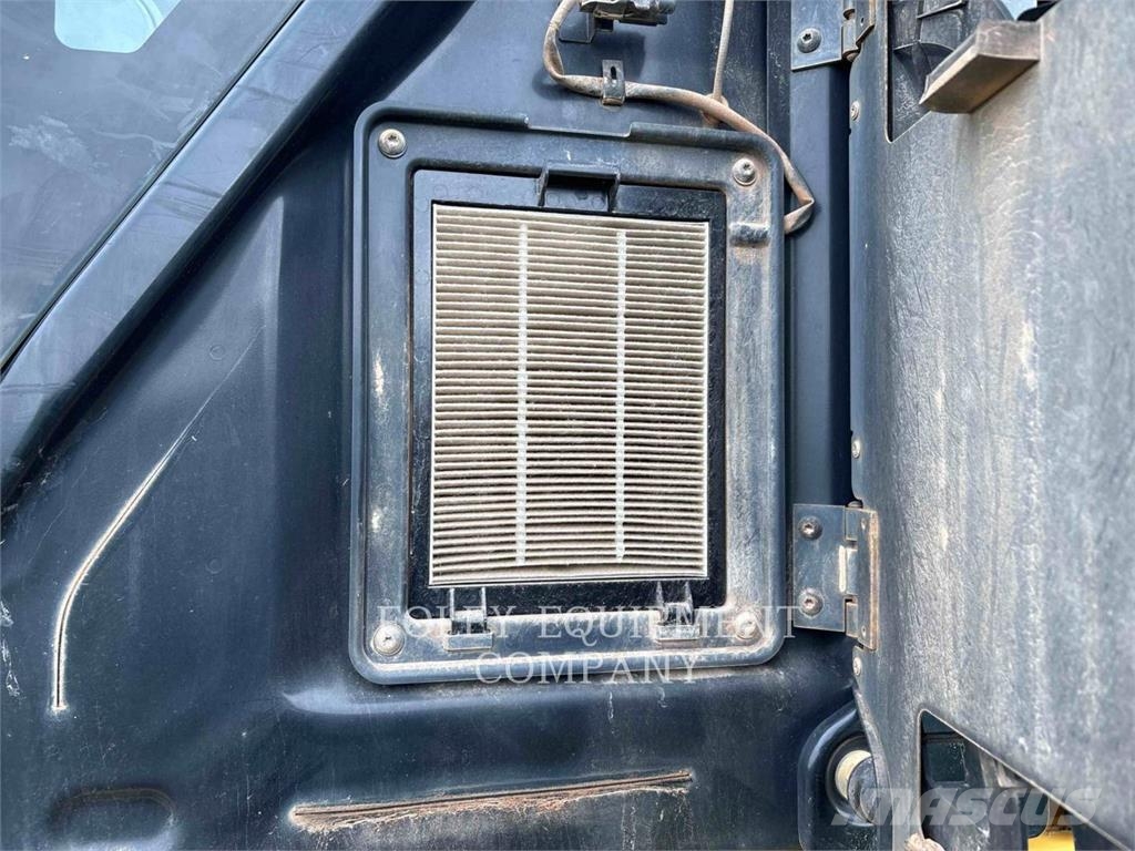 CAT 330FL Bagri goseničarji