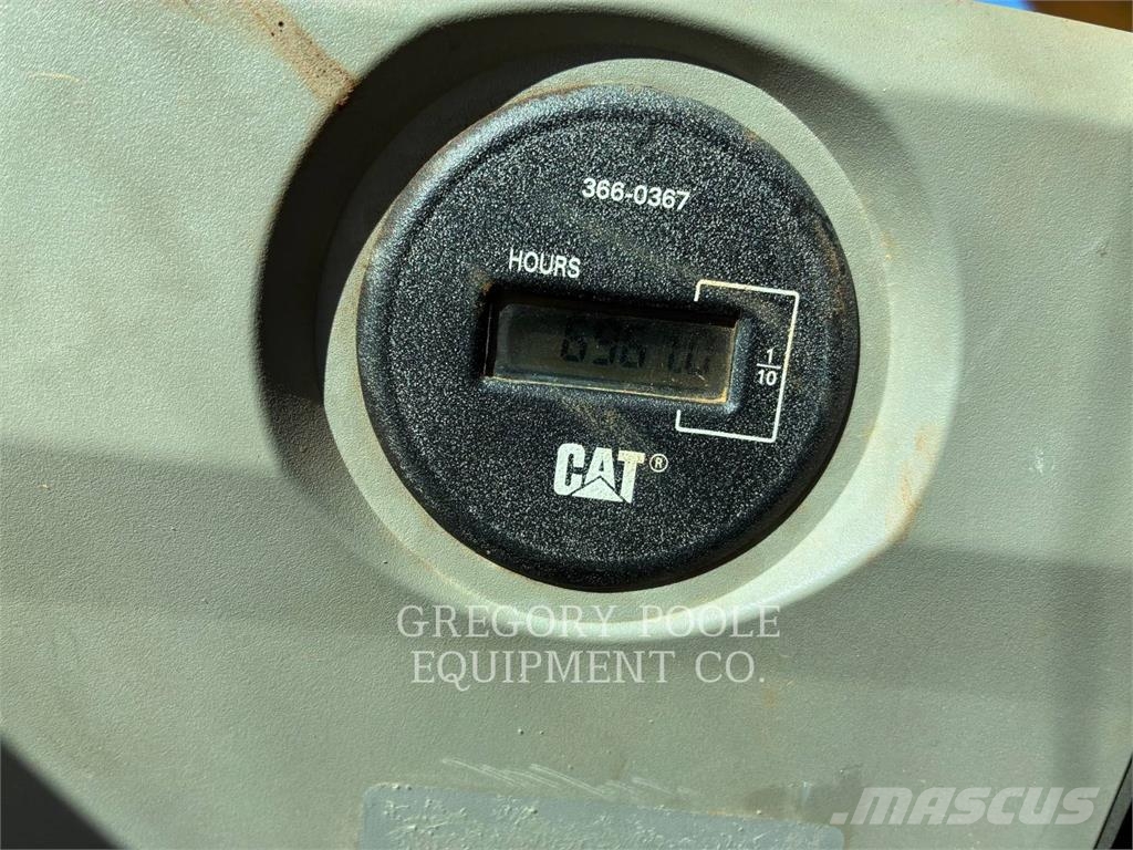 CAT 330FL Kāpurķēžu ekskavatori