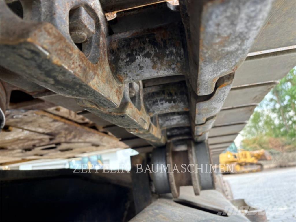 CAT 330FLN Lánctalpas kotrók