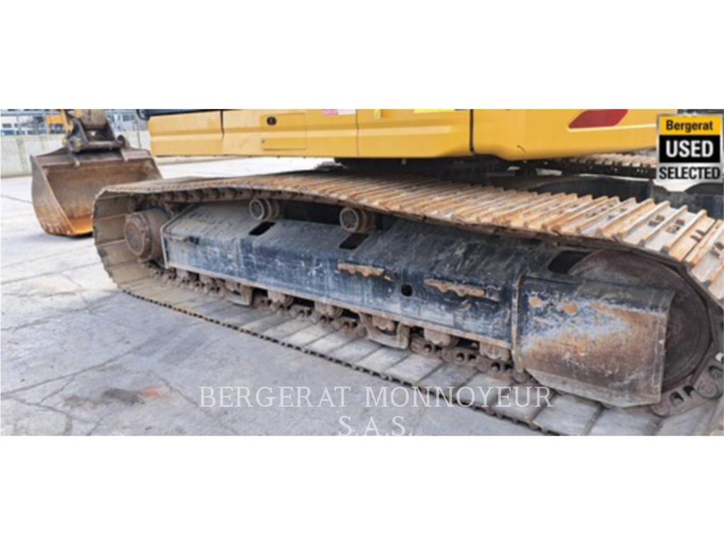 CAT 335 Escavatori cingolati