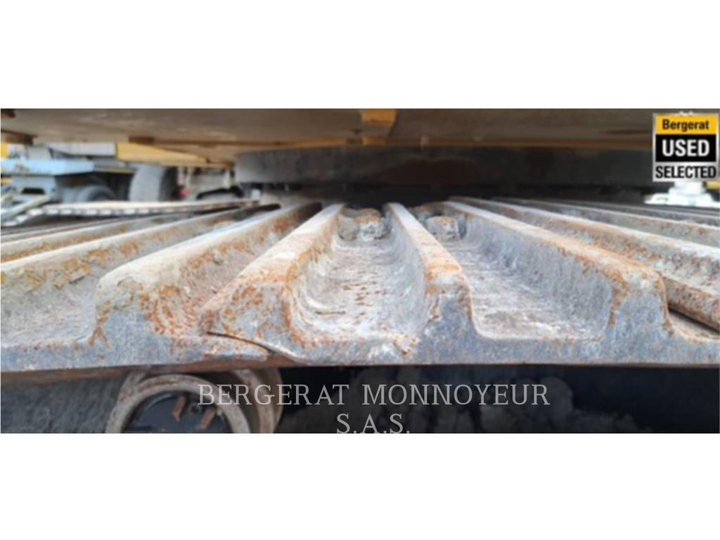 CAT 335 Escavatori cingolati