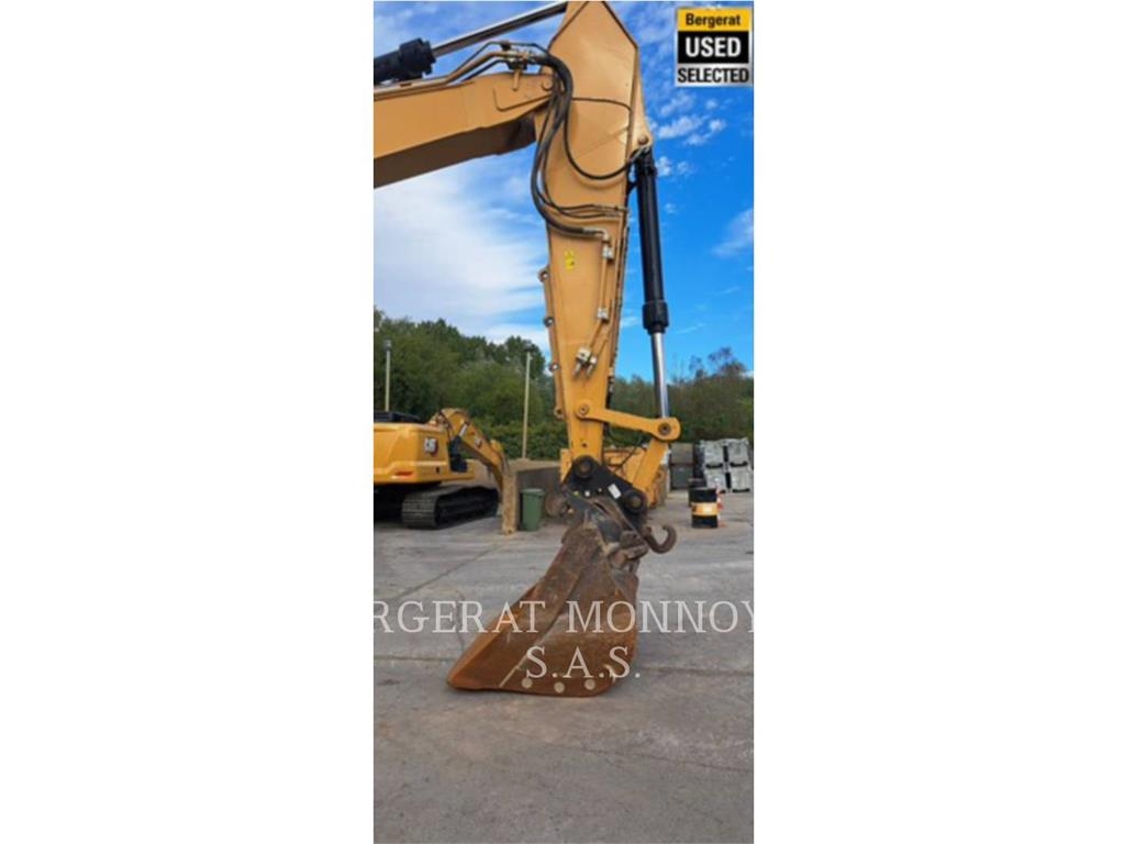 CAT 335 Escavatori cingolati
