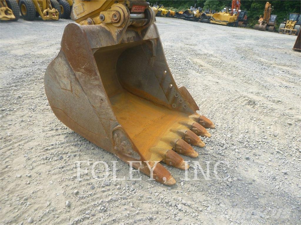 CAT 335-07 Bagri goseničarji
