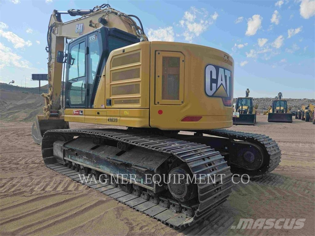 CAT 33507 Roomikekskavaatorid