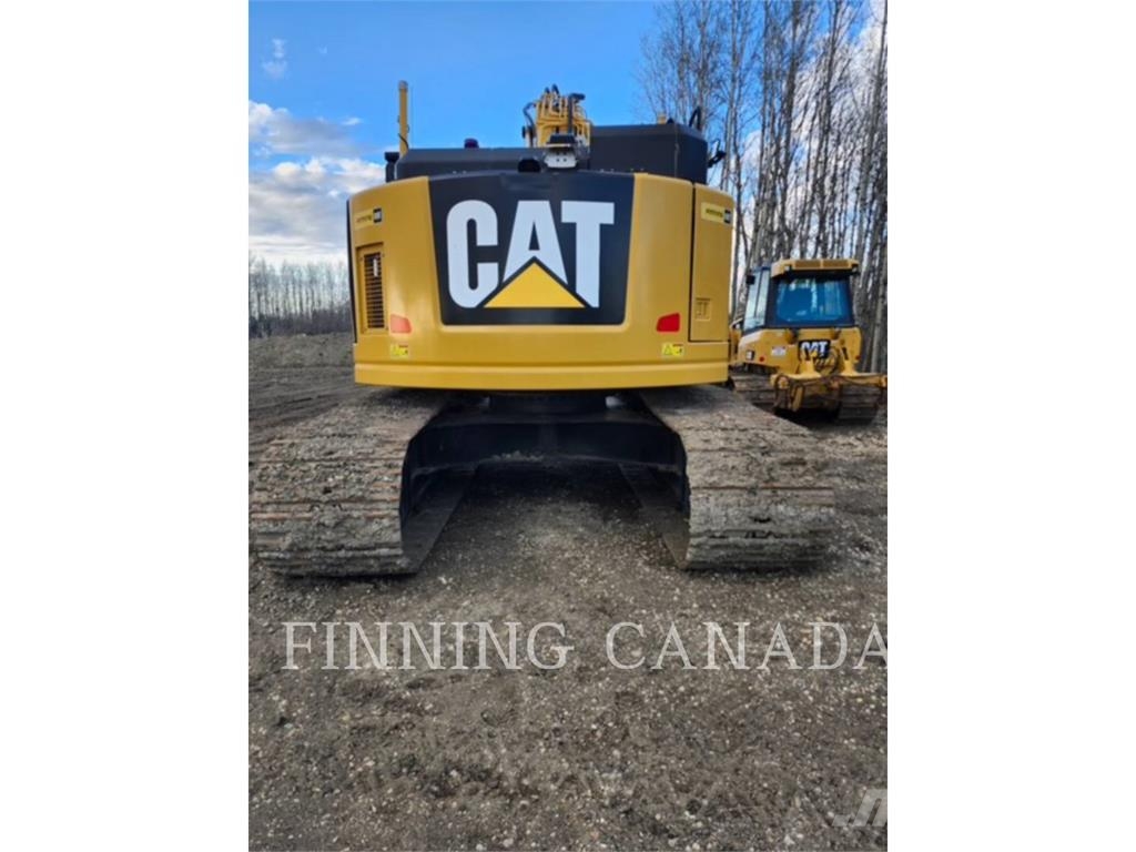 CAT 335F حفارات زحافة