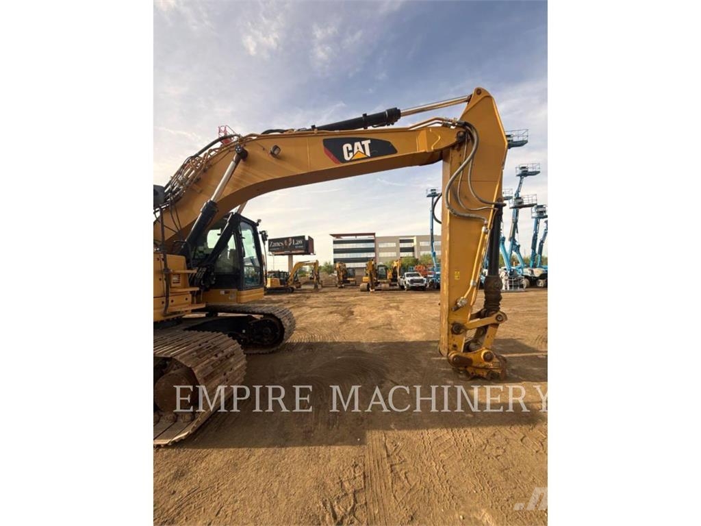 CAT 335F P Lánctalpas kotrók