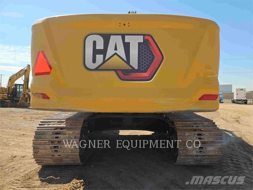 CAT 336 حفارات زحافة