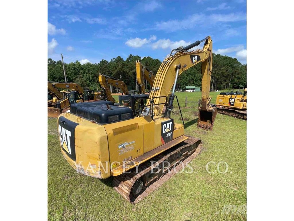 CAT 336 履带挖掘机