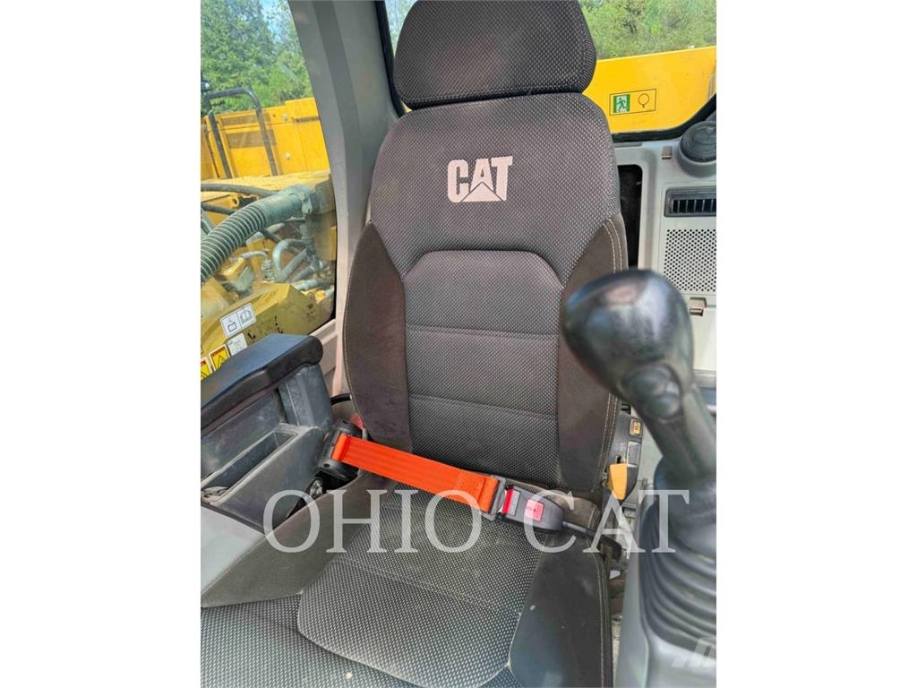 CAT 336 Lánctalpas kotrók