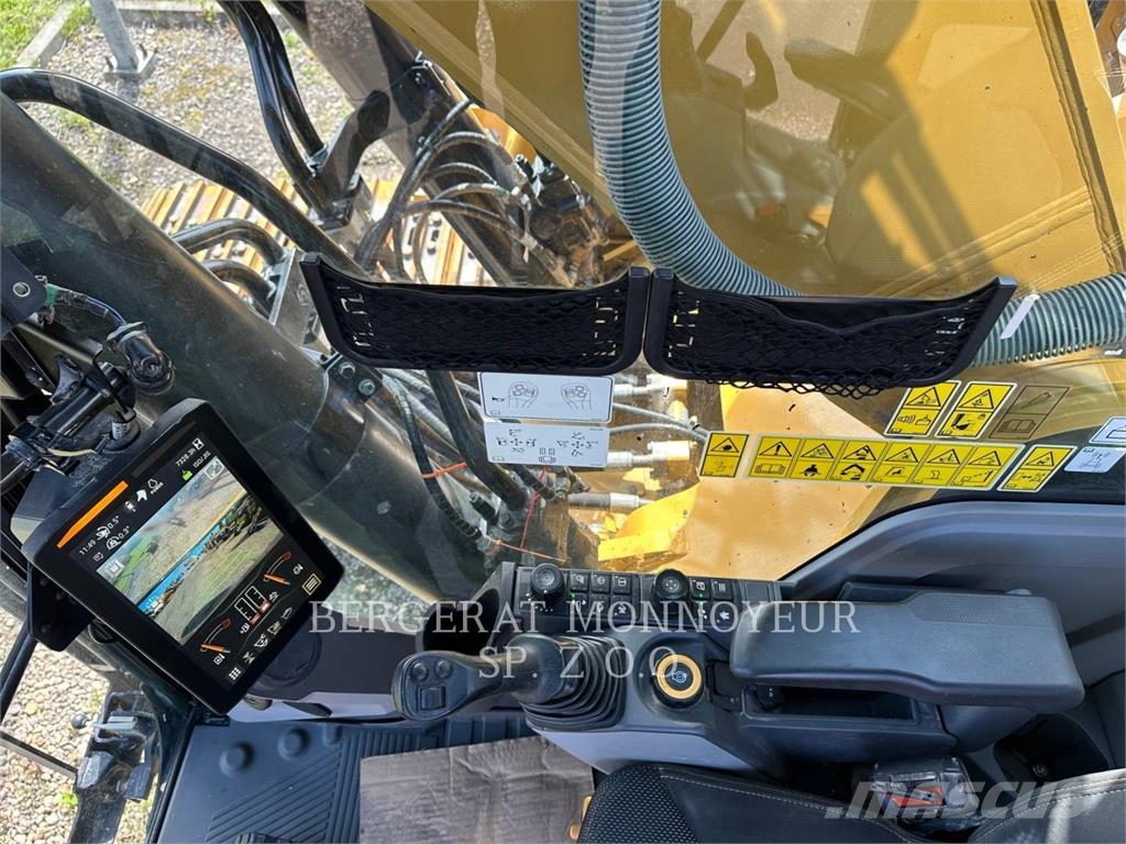 CAT 336-07 حفارات زحافة