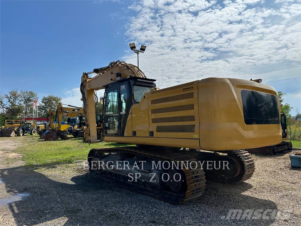 CAT 336-07 حفارات زحافة