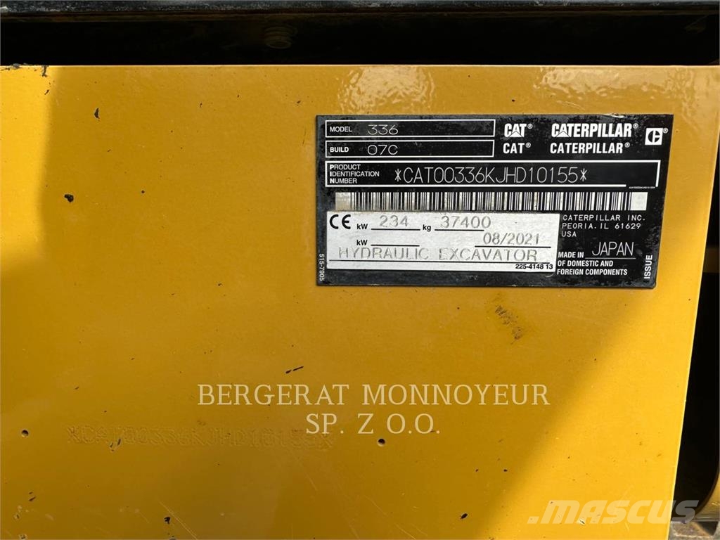 CAT 336-07 حفارات زحافة