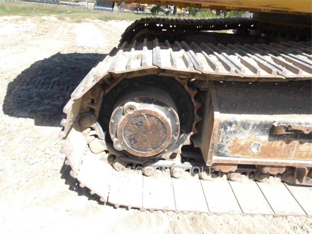 CAT 336-08 Lánctalpas kotrók