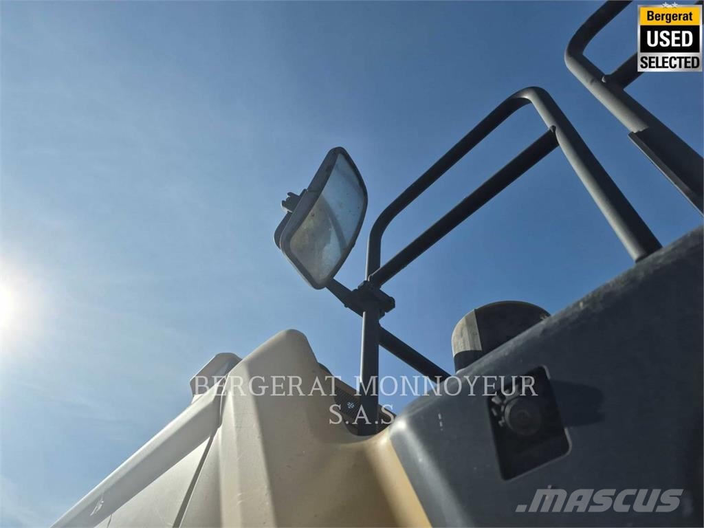 CAT 336-08 Pelle sur chenilles