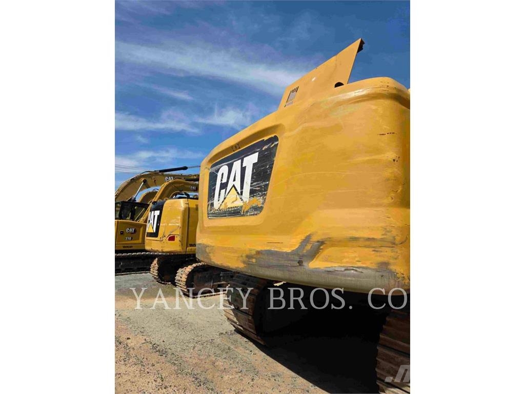 CAT 33607 Kāpurķēžu ekskavatori