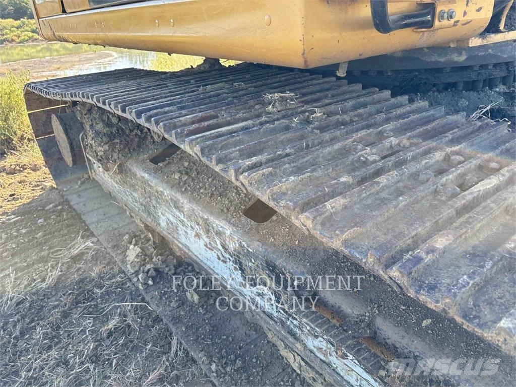 CAT 33607 Kāpurķēžu ekskavatori
