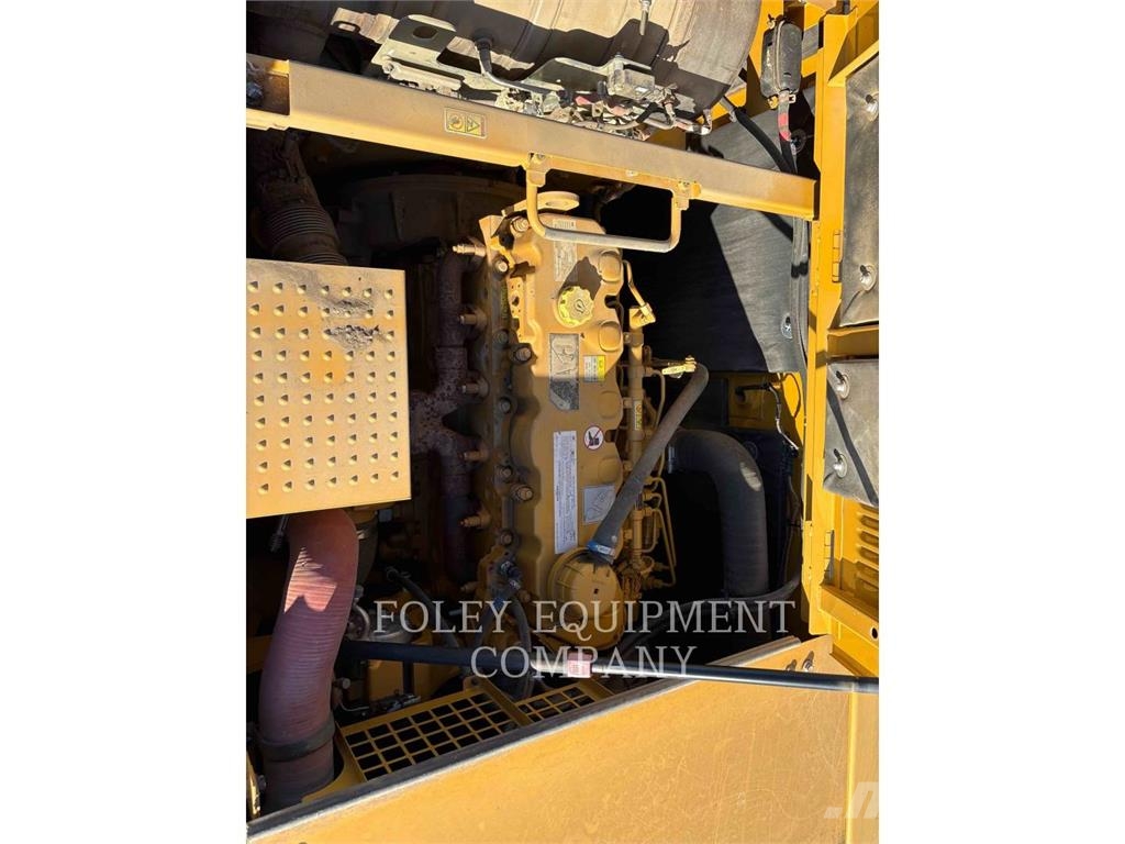 CAT 33607 Kāpurķēžu ekskavatori