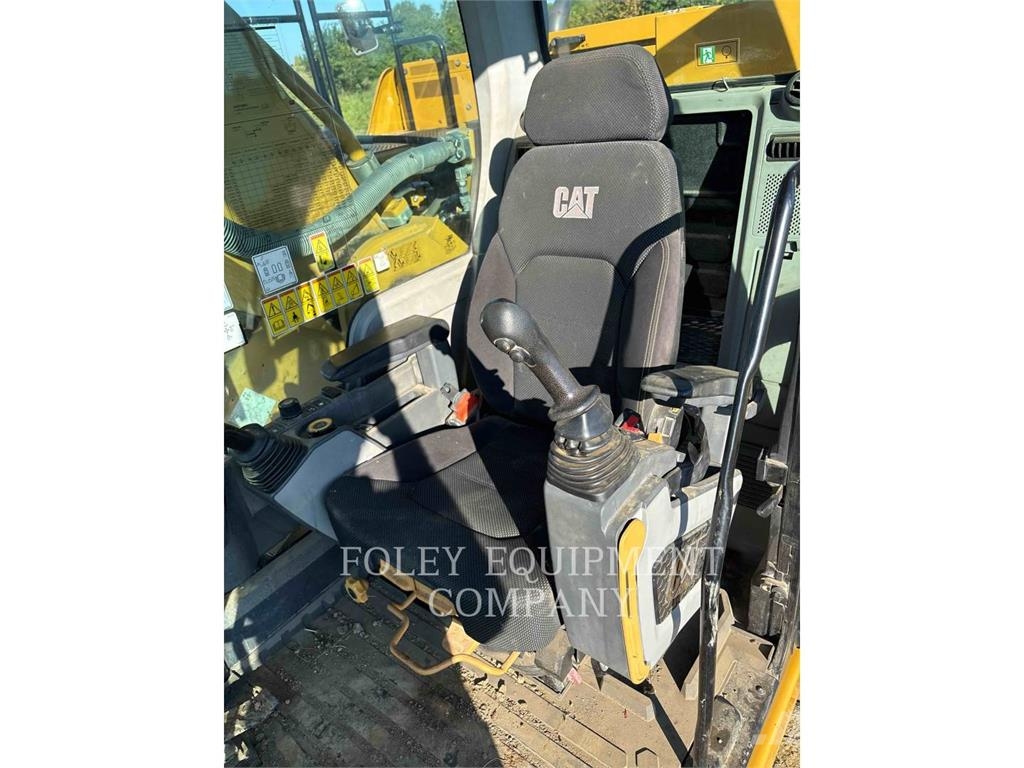 CAT 33607 Kāpurķēžu ekskavatori