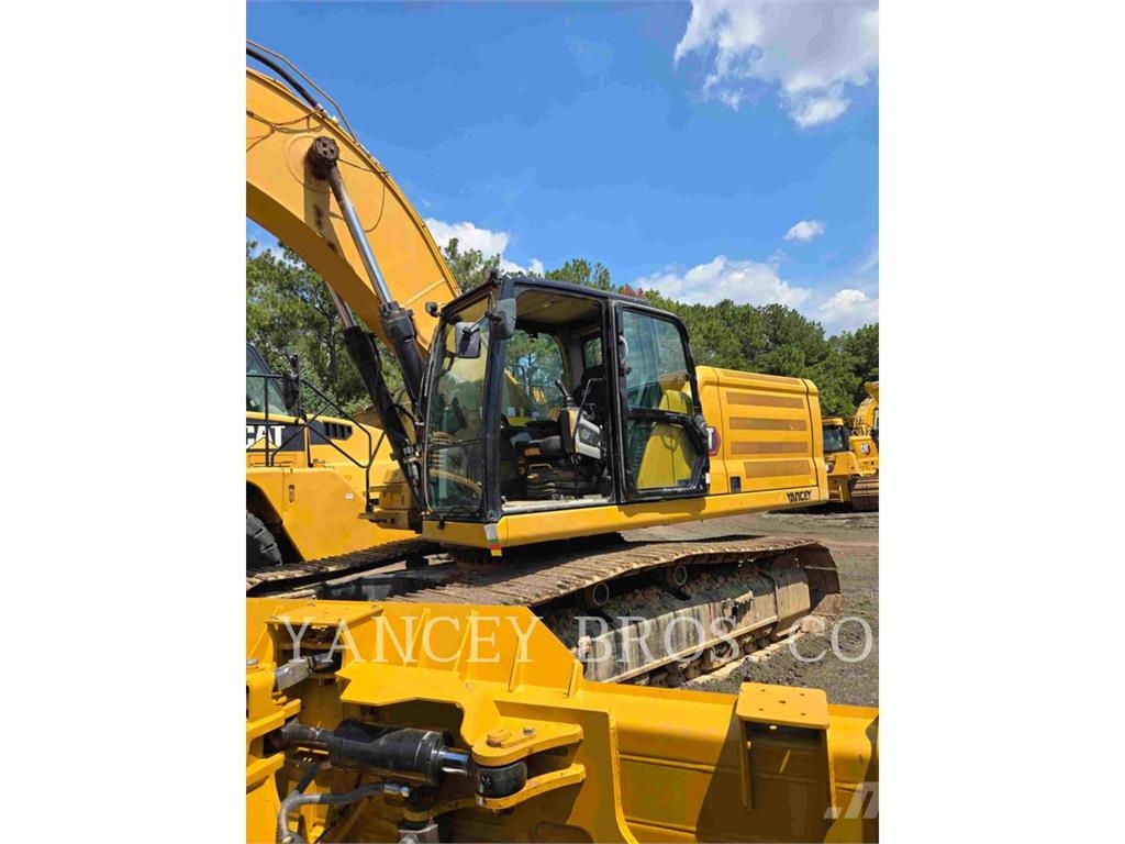 CAT 33608 Vikšriniai ekskavatoriai