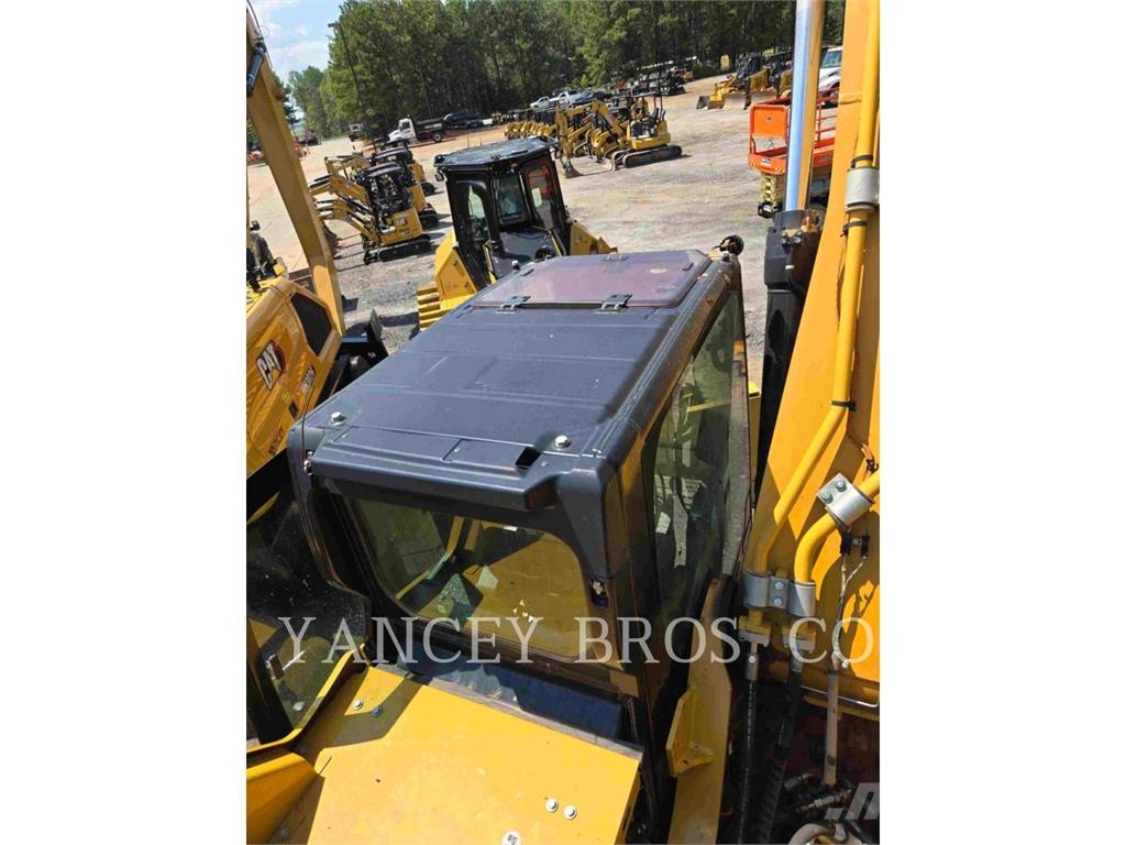 CAT 33608 Vikšriniai ekskavatoriai