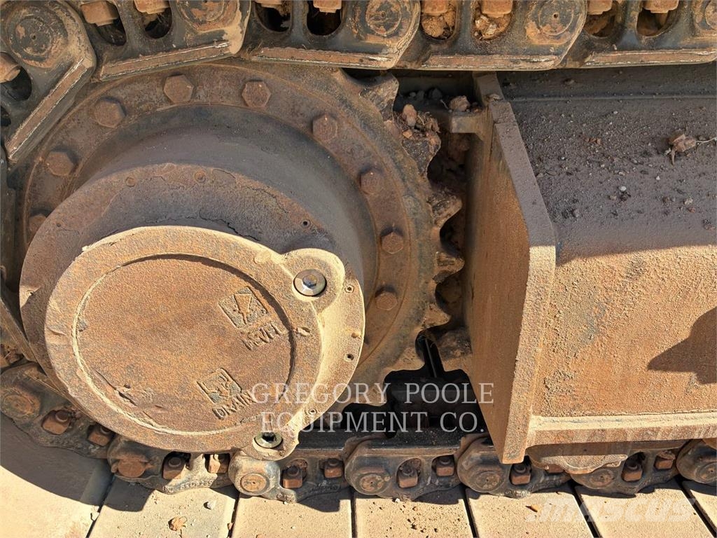 CAT 33608 Crawler excavators