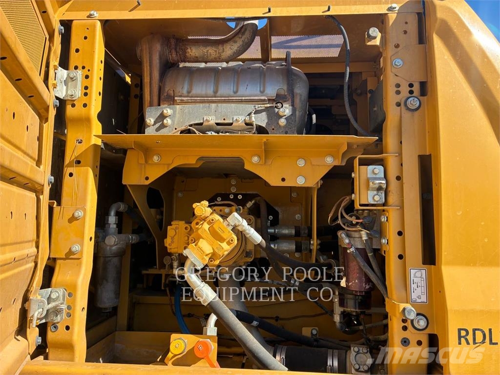 CAT 33608 Crawler excavators
