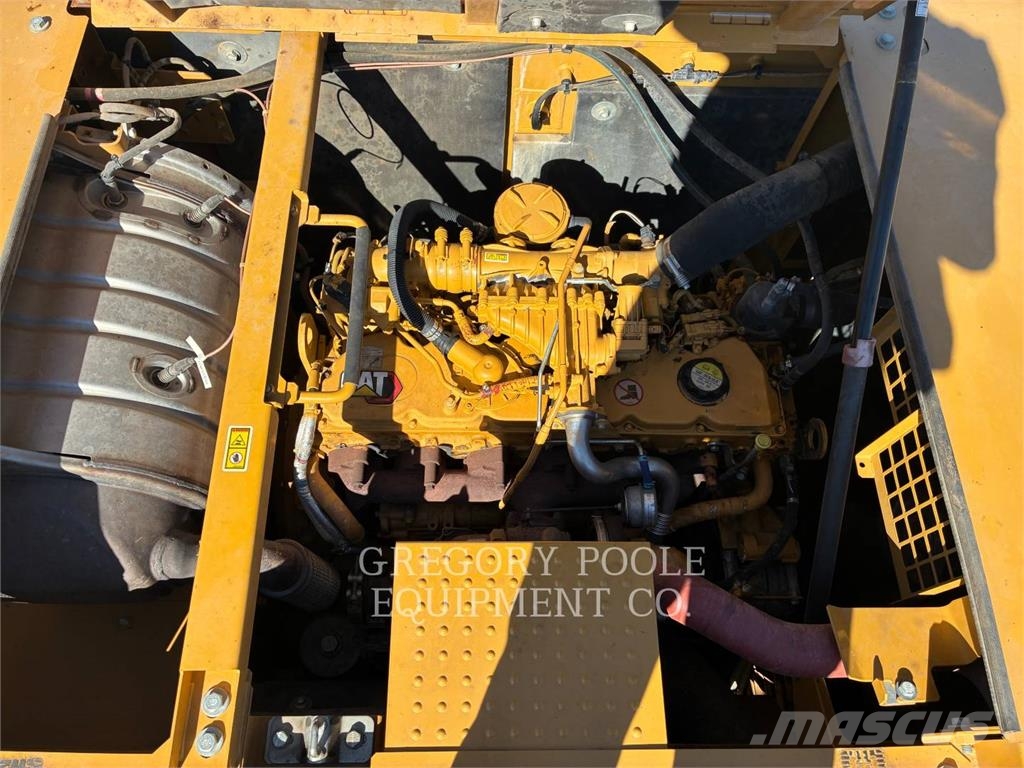 CAT 33608 Crawler excavators