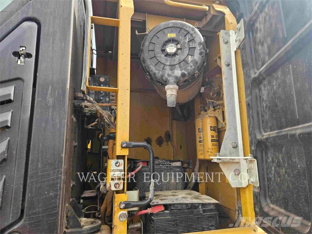 CAT 336FL Bagri goseničarji