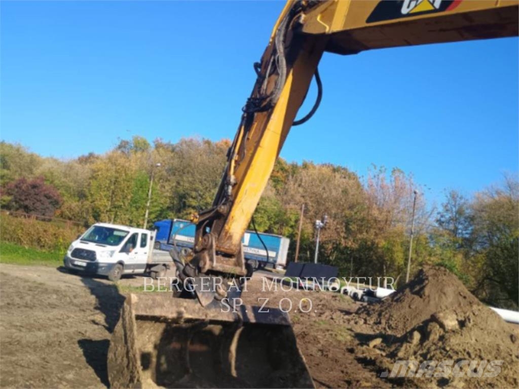 CAT 336FL Telakaivukoneet