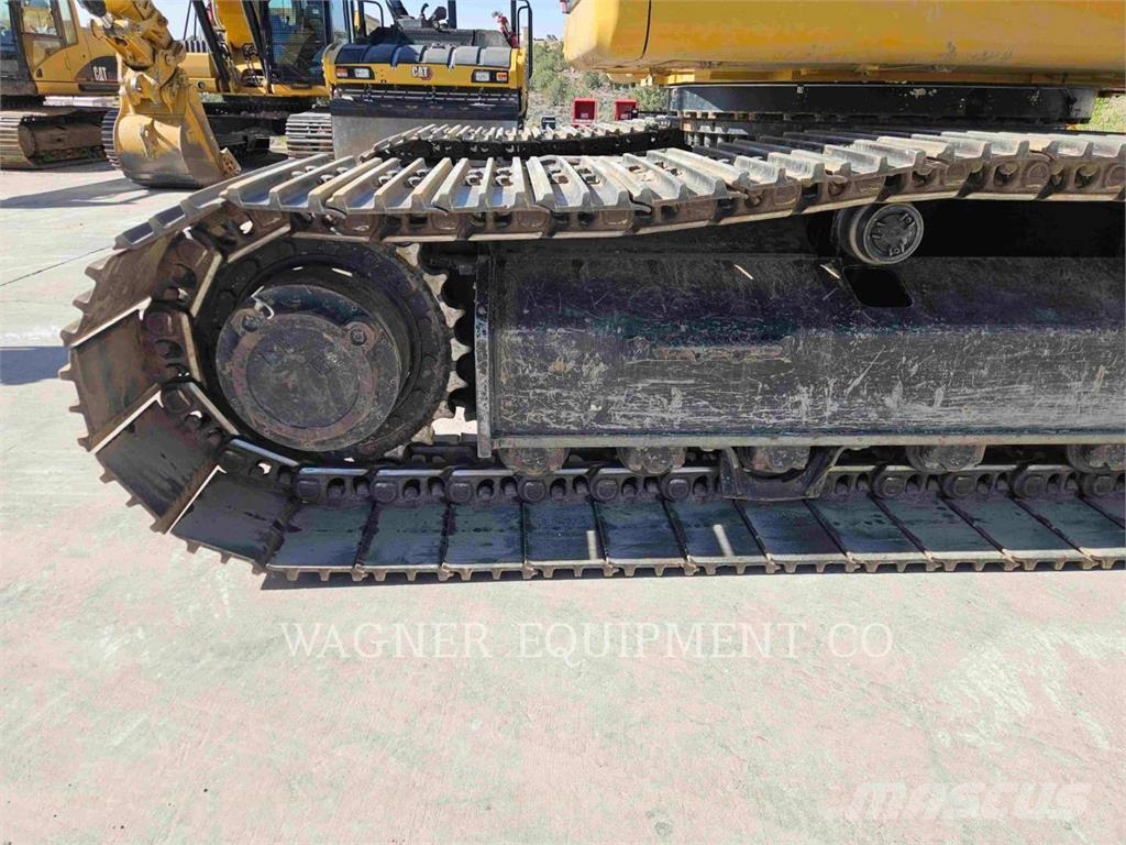 CAT 340 Pelle sur chenilles