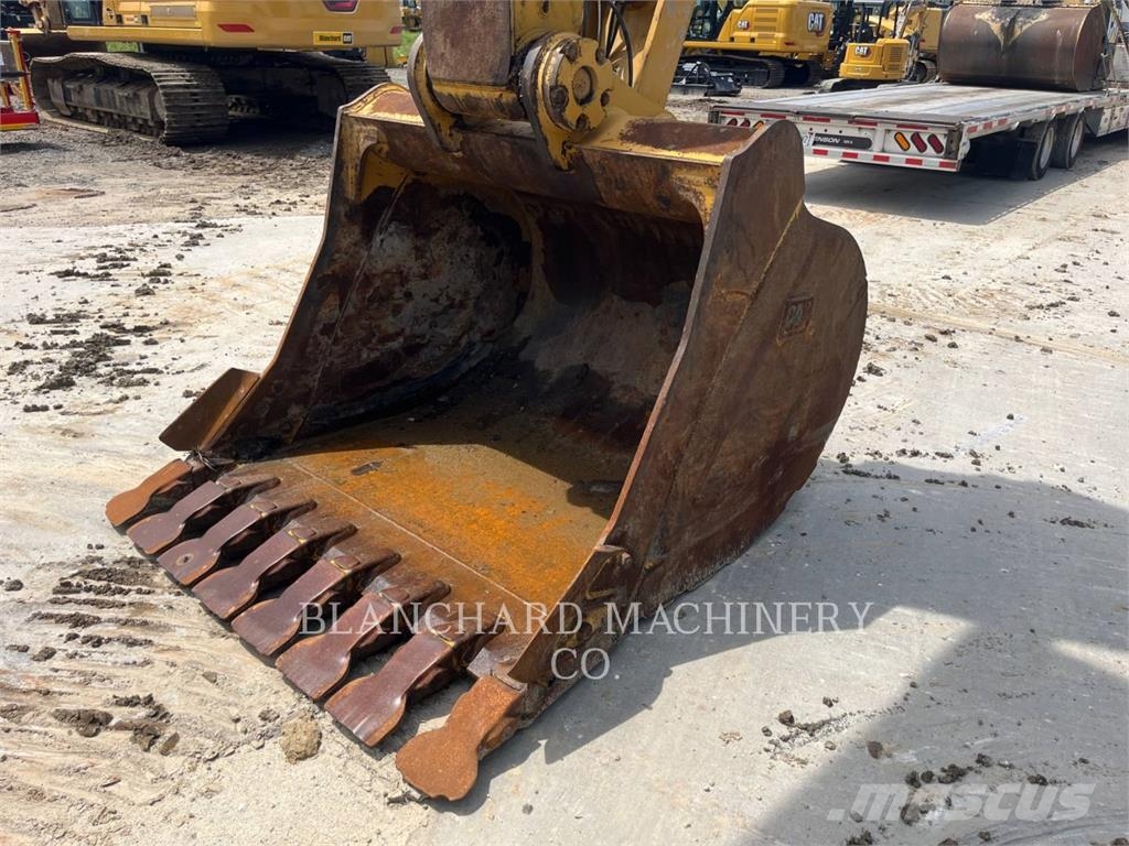 CAT 340 Гусеничні екскаватори