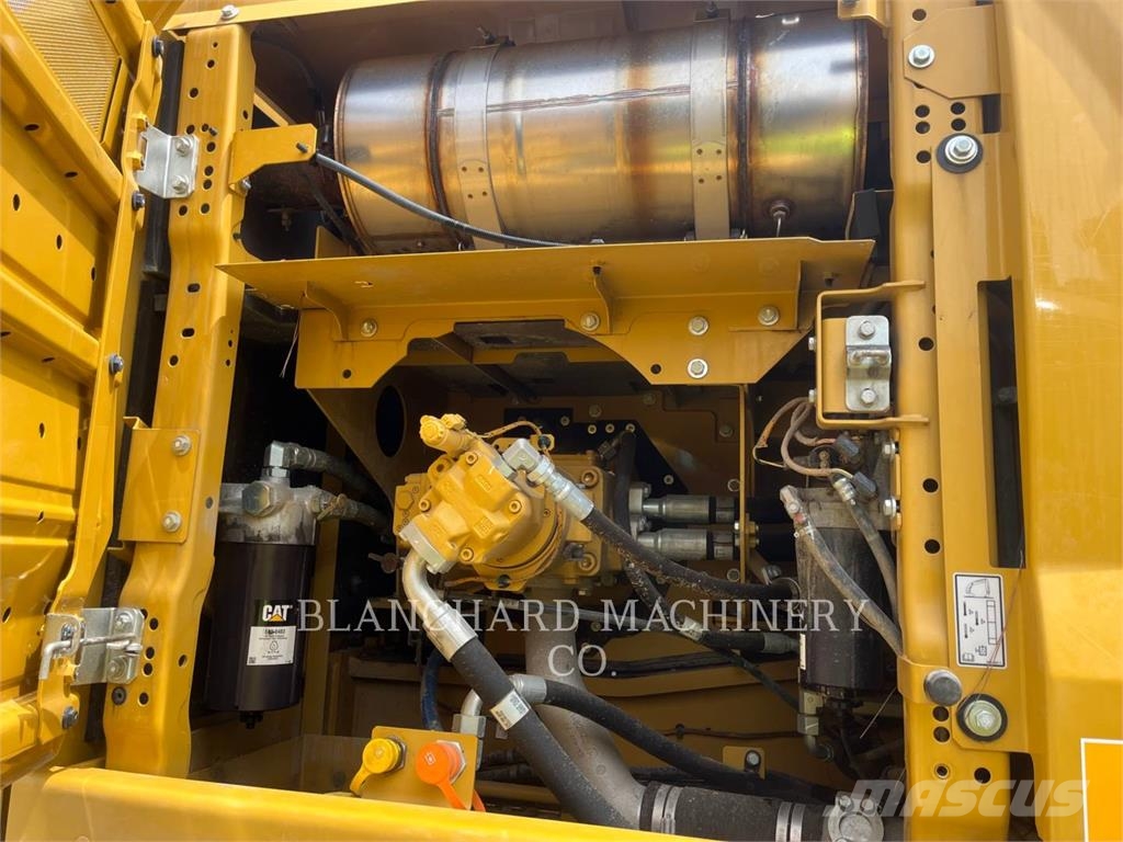 CAT 340 Гусеничні екскаватори