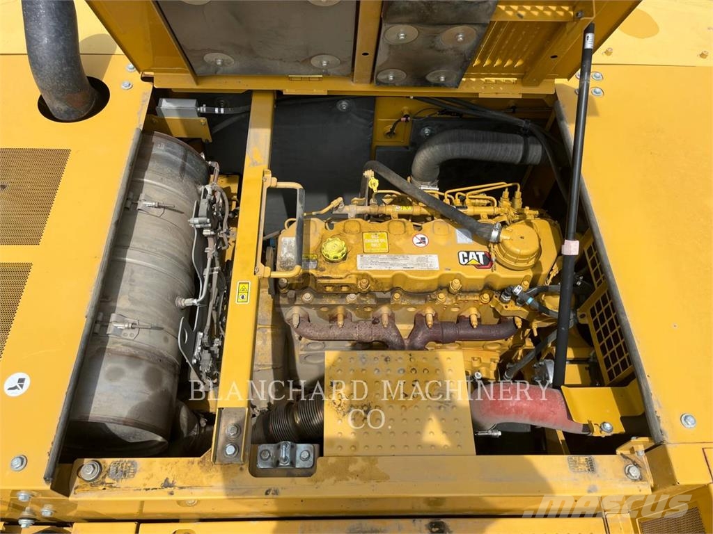 CAT 340 Гусеничні екскаватори