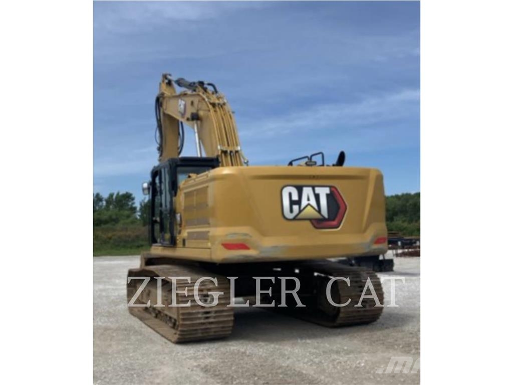 CAT 340 Roomikekskavaatorid